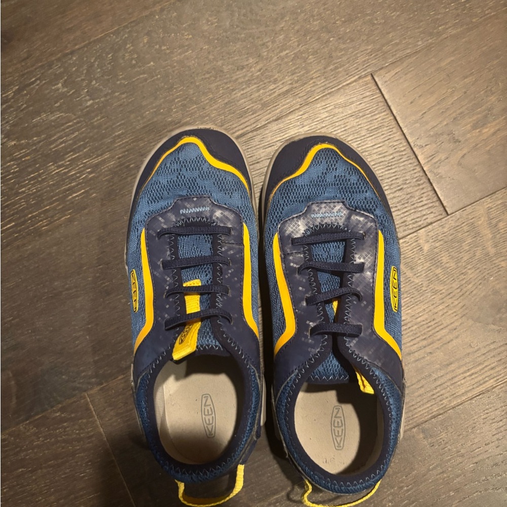 Keen Kids Navy and Yellow Sneakers